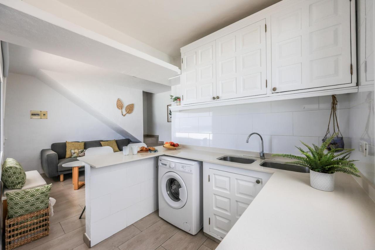 Sweet La Ola Apartment